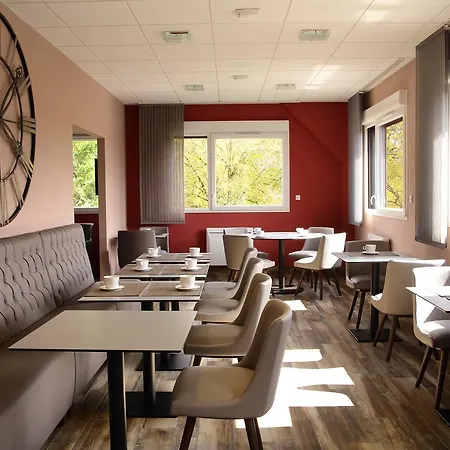 Le Paradis Des Loups Hotel 3*